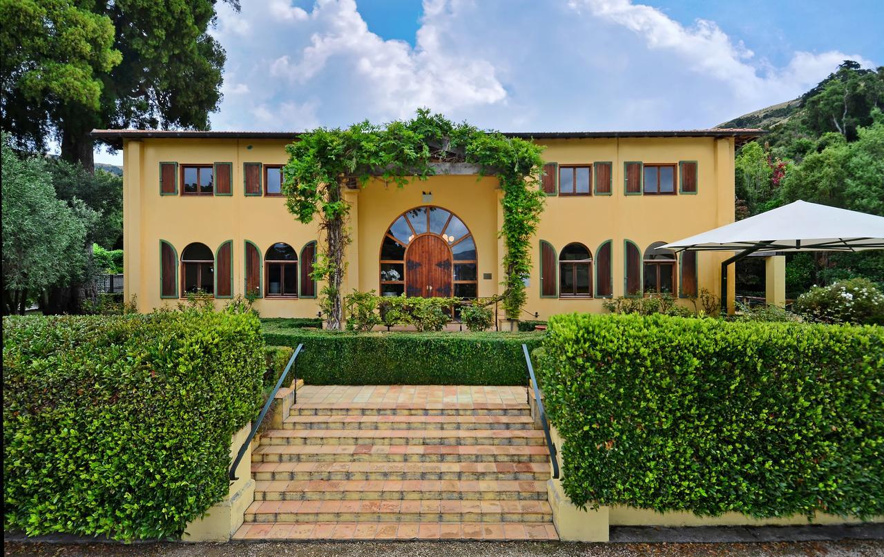 French Farm Winery Villa Bagian luar foto